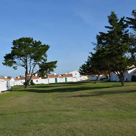 Charmante Ferme Marine, Complexe Avec Piscine *